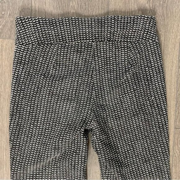 Studio Point Women’s Pants Print Pattern Straight Skinny Leg Pull On Black White - Picture 11 of 12